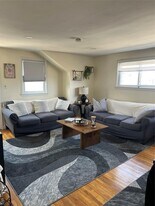 644 E Olive St in Long Beach, NY - Building Photo