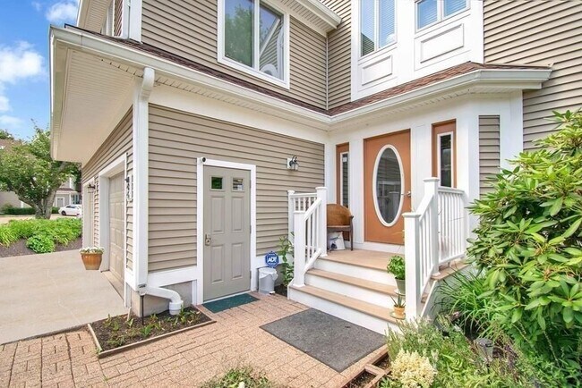 property at 46 Pointe Rok Dr