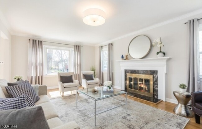 property at 7 Evergreen Terrace