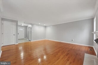 306 Manor Ln in King of Prussia, PA - Building Photo - Building Photo