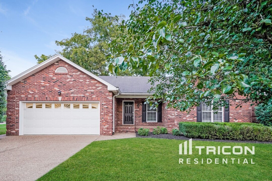 146 Abbey Rd in Gallatin, TN - Building Photo
