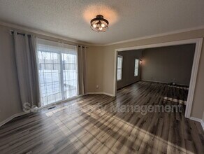 11403 Ballycastle Pl in Fort Wayne, IN - Building Photo - Building Photo