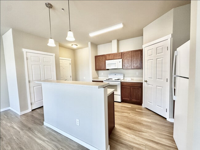 Assembly Trail in Spokane, WA - Foto de edificio - Building Photo