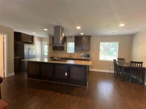 732 Melrose Dr in Richardson, TX - Building Photo - Building Photo