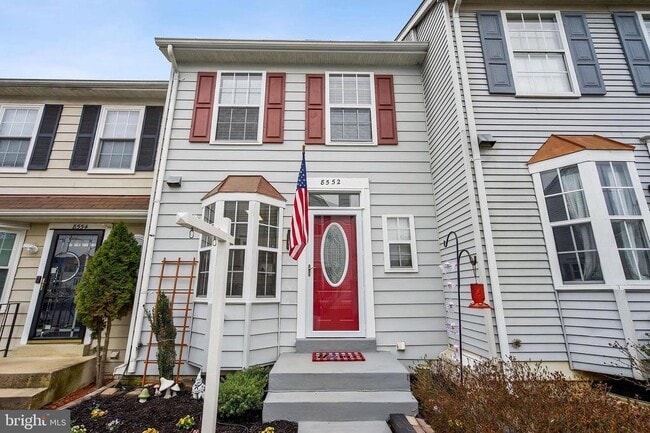 property at 8552 Southlawn Ct