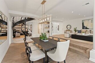 16201 Santa Barbara Ln in Huntington Beach, CA - Building Photo - Building Photo