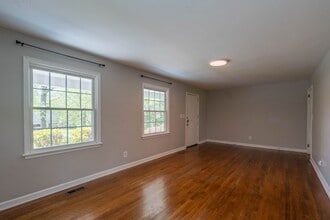 903 Althea St in Johnson City, TN - Building Photo - Building Photo