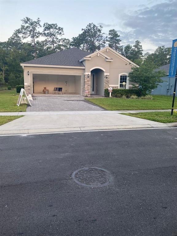 property at 1006 Landing Ln
