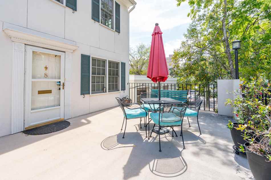 15 Horlbeck Aly, Unit A8 in Charleston, SC - Building Photo