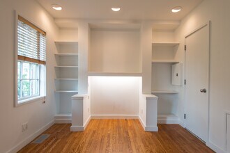 2110 Lombard St in Philadelphia, PA - Building Photo - Building Photo