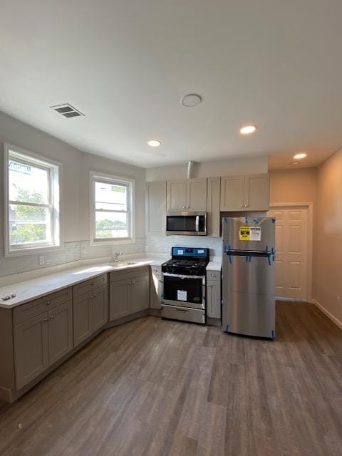 38 Clendenny Ave in Jersey City, NJ - Building Photo - Building Photo