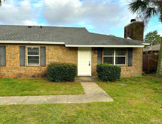 676 S 72nd Ave in Pensacola, FL - Building Photo - Building Photo