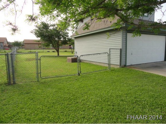 2122 Lazy Ridge Dr in Killeen, TX - Building Photo - Building Photo