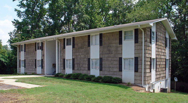 Moses Court Apartment Homes in Raleigh, NC - Building Photo - Building Photo