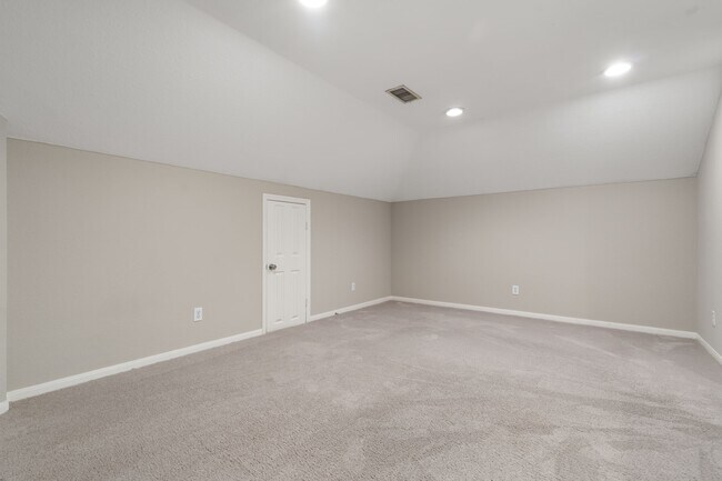 property at 151 E Greenhill Terrace Pl