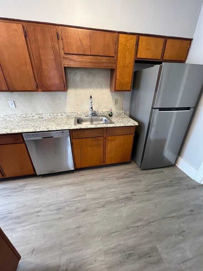 17 Bowdoin St, Unit 1F