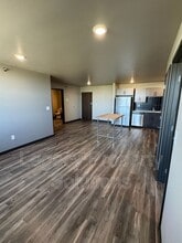 220 E Greenfield Ln in Bismarck, ND - Building Photo - Building Photo