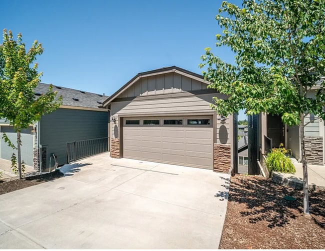 property at 13008 NE 24th Cir