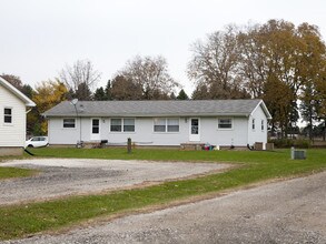 122-125 Fauber Ln in East Peoria, IL - Building Photo - Building Photo