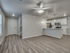 12005 Rhya Ln in Oklahoma City, OK - Building Photo - Building Photo