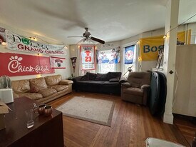 5 Kendall St in Brookline, MA - Building Photo