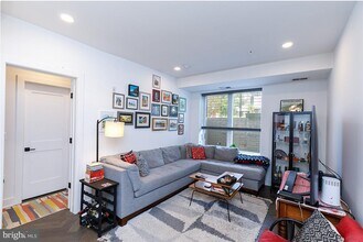 1001 Bryant St NE in Washington, DC - Building Photo - Building Photo
