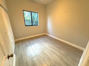 1845 SW 44th Terrace-Unit -2 (1847) in Fort Lauderdale, FL - Building Photo - Building Photo