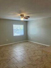 8617 44th Ave Dr W in Bradenton, FL - Building Photo - Building Photo
