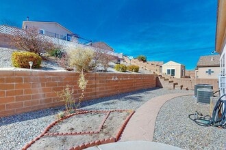 11027 Maravillas Dr NW in Albuquerque, NM - Building Photo - Building Photo
