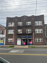 1110 S Wood Ave in Linden, NJ - Building Photo - Building Photo