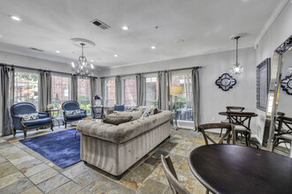 Post Oak Park in Houston, TX - Foto de edificio - Interior Photo