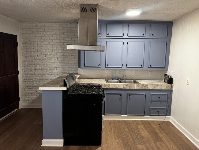 5526 Stonewall St in Houston, TX - Building Photo - Building Photo