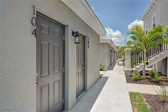 11790 Venetian Lagoon Dr in Ft. Myers, FL - Building Photo - Building Photo