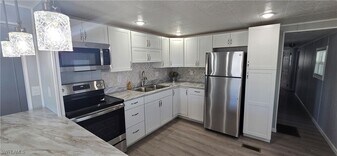 26209 Kings Rd in Bonita Springs, FL - Building Photo