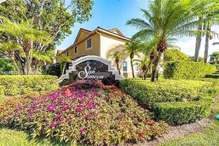 3854 San Simeon Cir in Weston, FL - Building Photo