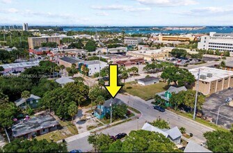 700 Boston Ave in Fort Pierce, FL - Building Photo - Building Photo