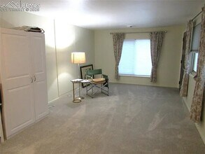 2406 N Logan Ave in Colorado Springs, CO - Building Photo - Building Photo