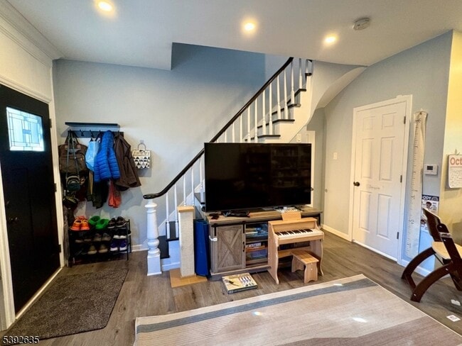 425 Lafayette St in Newark, NJ - Foto de edificio - Building Photo