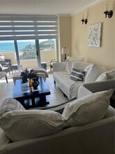 3180 S Ocean Dr, Unit 709 in Hallandale Beach, FL - Building Photo - Building Photo