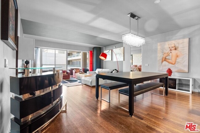 property at 6250 Hollywood Blvd