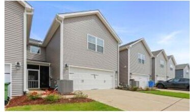 741 Andrade Dr in Fuquay Varina, NC - Building Photo - Building Photo