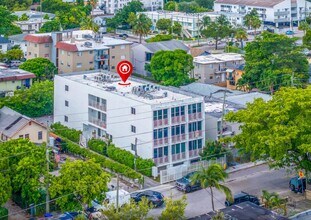 444-542 SW 3rd St in Miami, FL - Building Photo - Building Photo