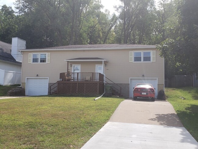 property at 2015-2015 Harrison Dr