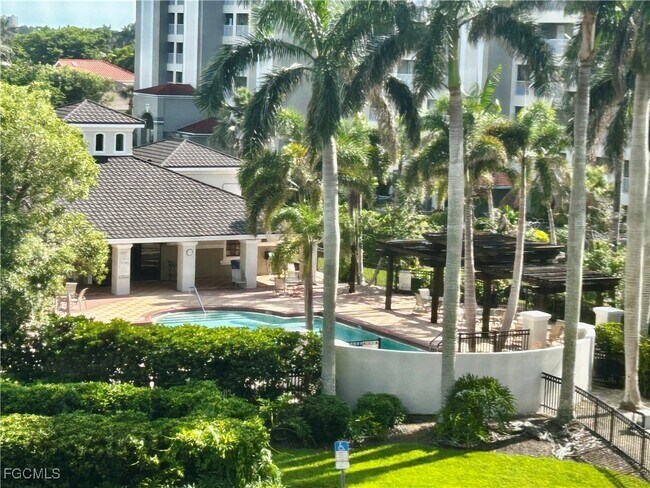 11640 Court of Palms in Ft. Myers, FL - Building Photo - Building Photo