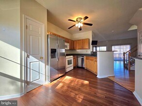 3989 Hartlake St in Woodbridge, VA - Building Photo - Building Photo