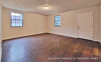 550 W 46th St in Jacksonville, FL - Building Photo - Building Photo