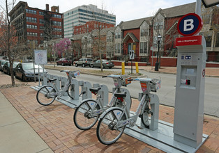 Quality Hill Square Condos in Kansas City, MO - Building Photo - Building Photo