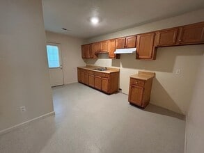 818 N McLemore Ave in Brownsville, TN - Building Photo - Building Photo