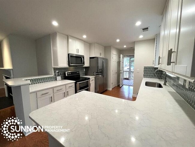 property at 616 Herrin Ave