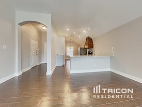 1643 Hillside Dr in Waxahachie, TX - Building Photo - Building Photo